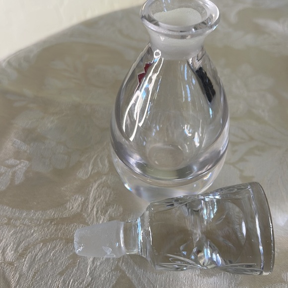 3 Perfume Bottles - Picture 2 of 4